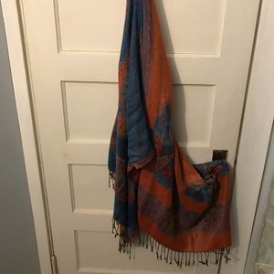 Pretty scarf or wrap